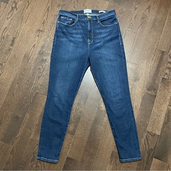 FRAME Ali High Rise Cigarette Denim Jeans - Picture 7 of 14